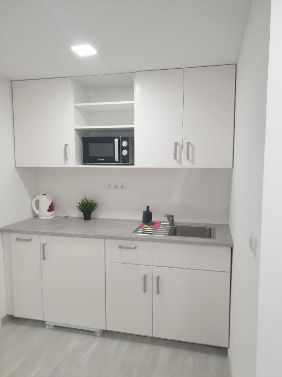 Ferienwohnung Betariel'Com Westbahnhof M Wien Exterior foto