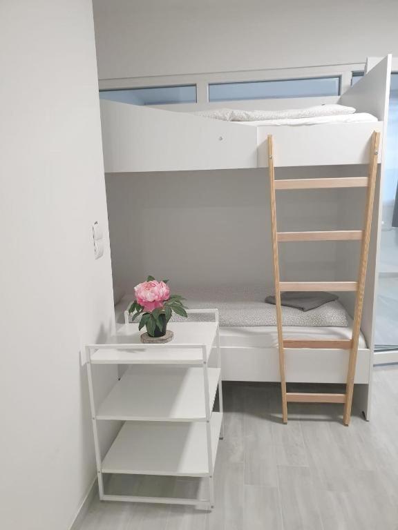 Ferienwohnung Betariel'Com Westbahnhof M Wien Exterior foto